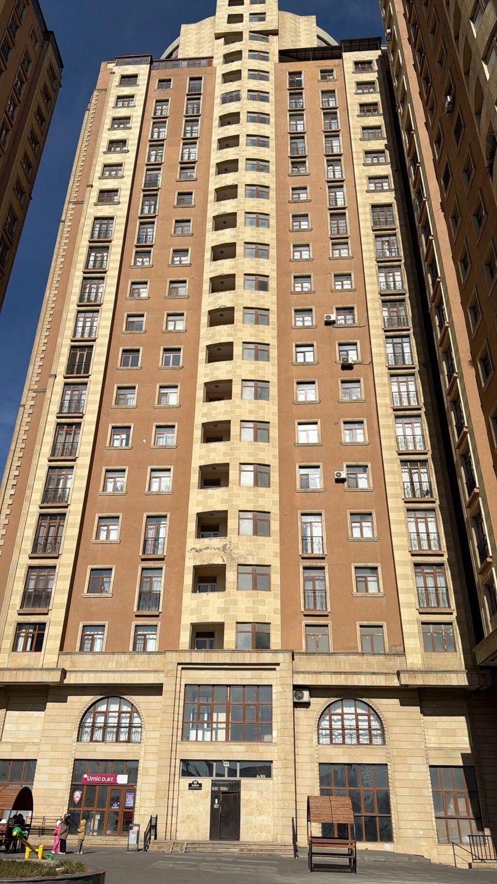 Yasamal, 3 otaqlı, Yeni tikili, m. İnşaatçılar, 82 kv. m — Mənzil, Bakı