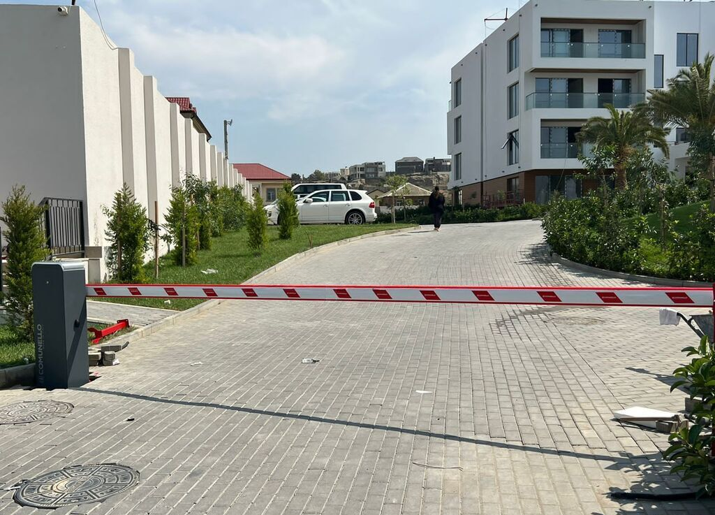 Şlaqbaum və turniket girişə nəzarət sistemi — Girişi idarəetmə sistemləri, Bakı (3)