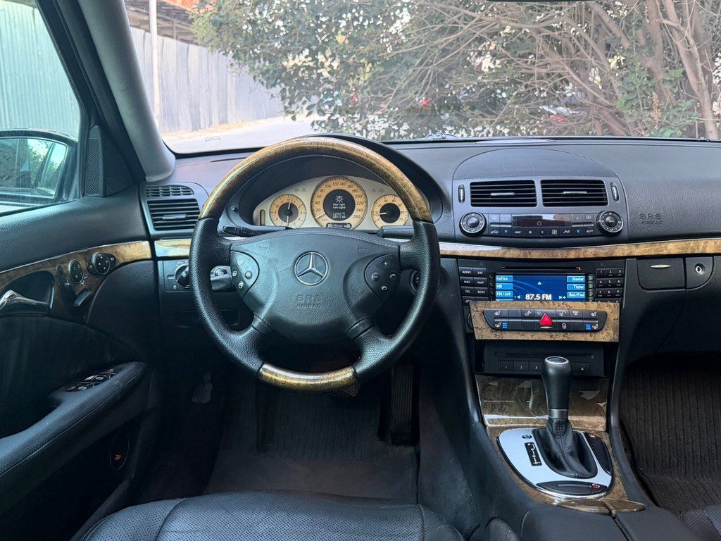 Mercedes E 240, 2.6 L, 2004 il, 285 000 km 90-CN-110 — Avtomobillər, Bakı (8)