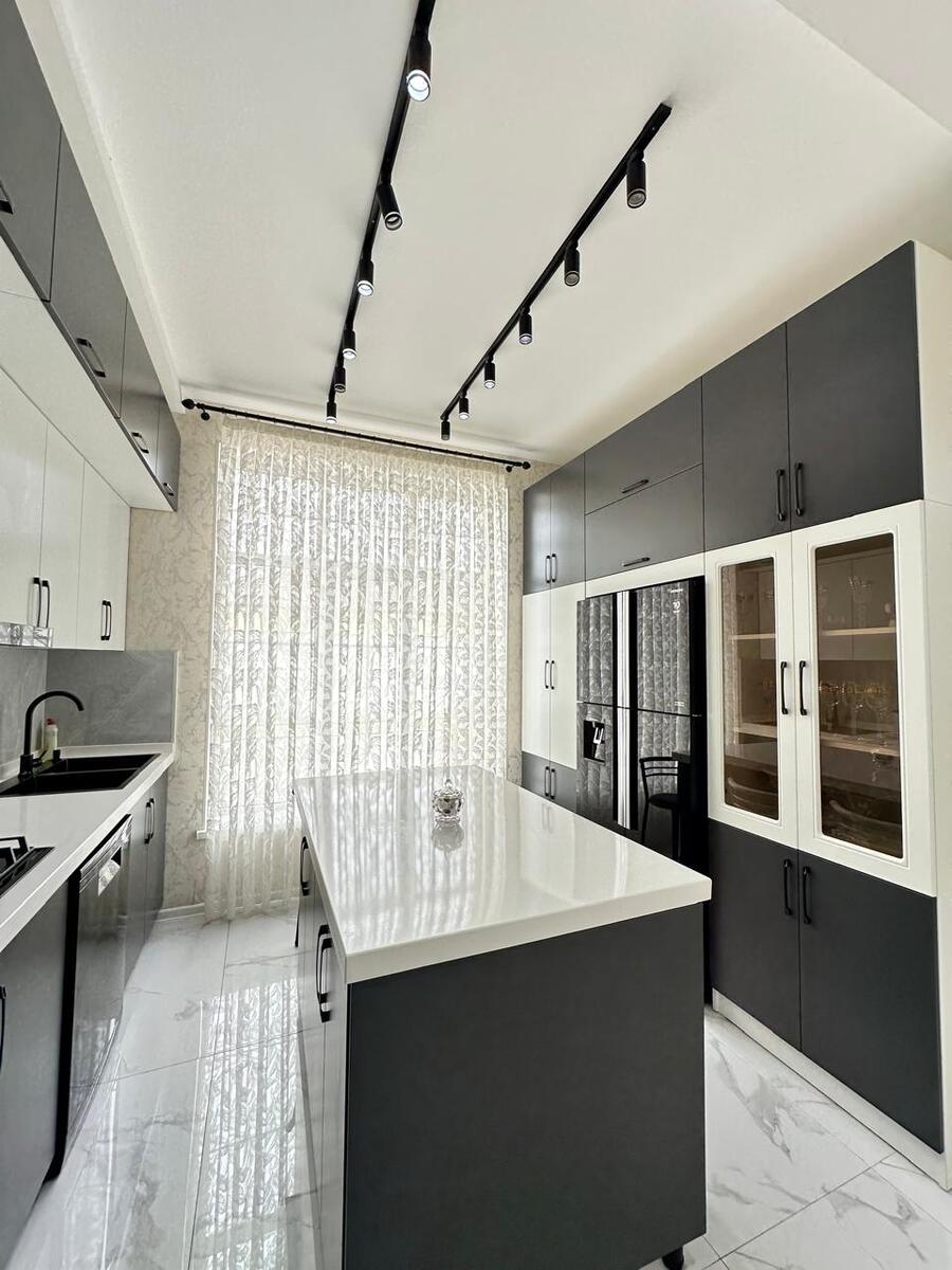 Satılır 6 otaqlı həyət evi/bağ evi 190 m² — Ev, villa, Bakı (12)