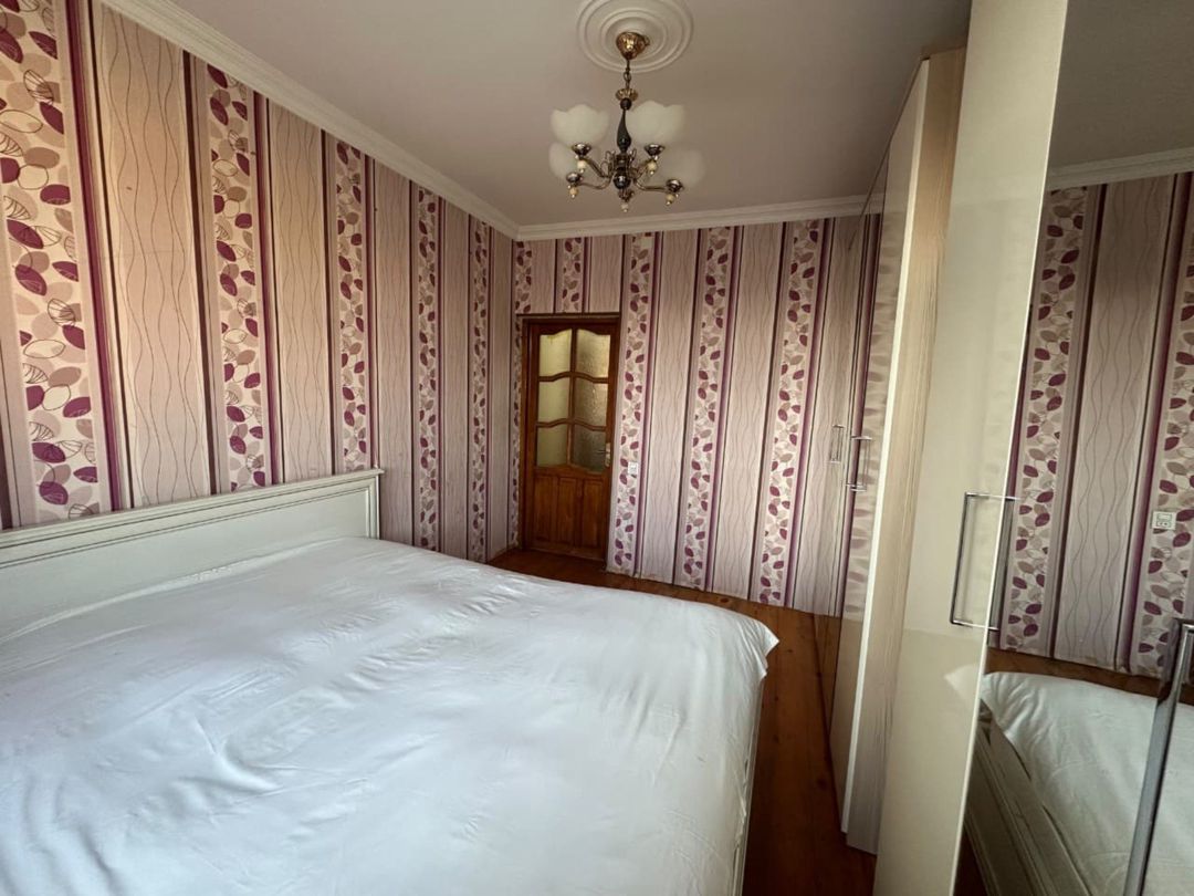 Satılır 2 otaqlı köhnə tikili 65 m² — Mənzil, Bakı (5)
