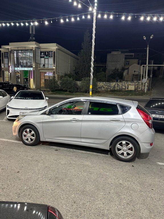 Hyundai Accent, 1.6 L, 2011 il, 225 000 km — Avtomobillər, Bakı (4)