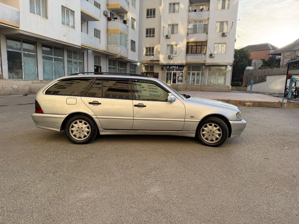 Mercedes C 220, 2.2 L, 2000 il, 452 369 km — Avtomobillər, Bakı (4)
