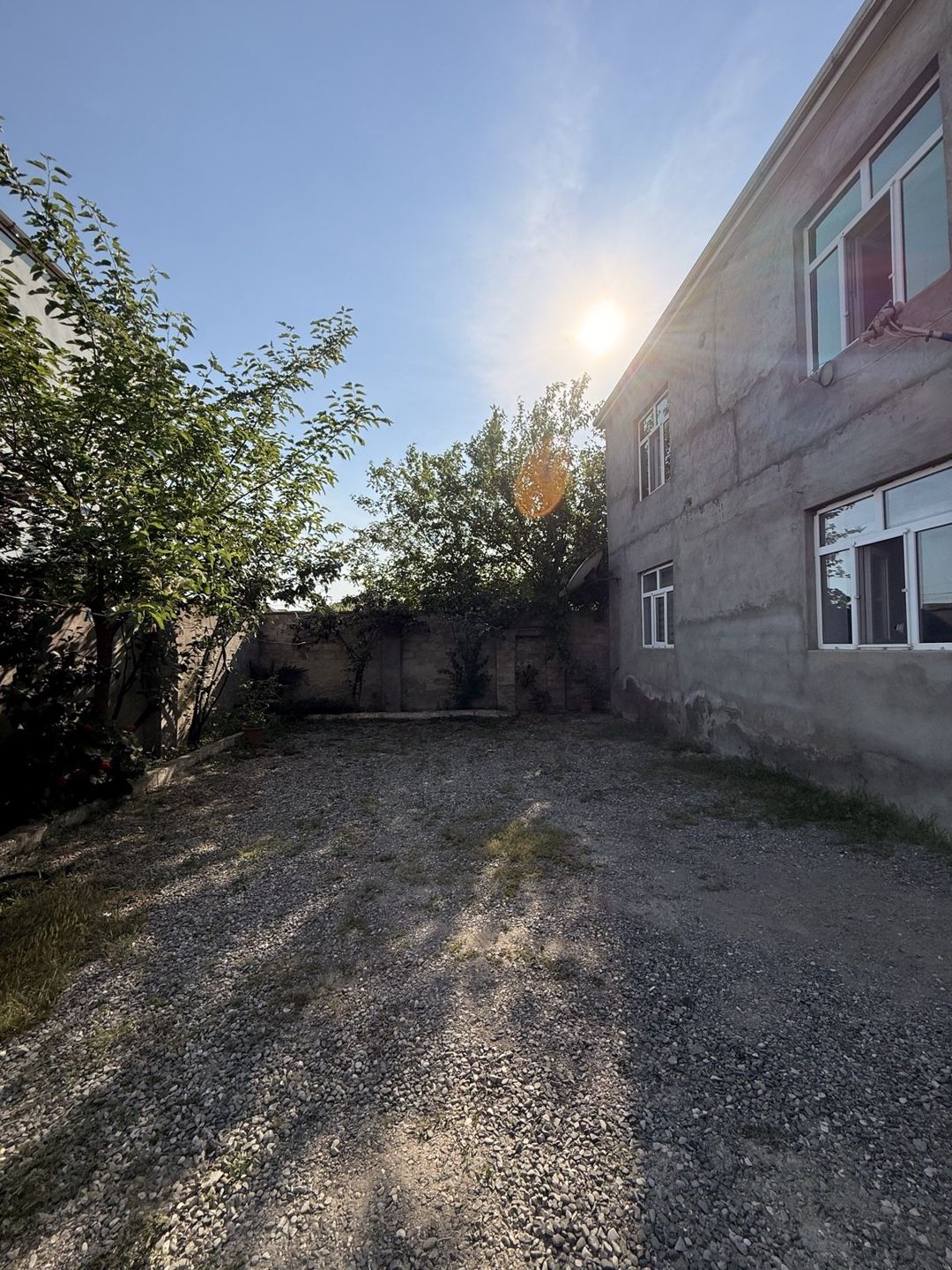 Satılır 4 otaqlı həyət evi/bağ evi 200 m² — Ev, villa, Bakı (2)