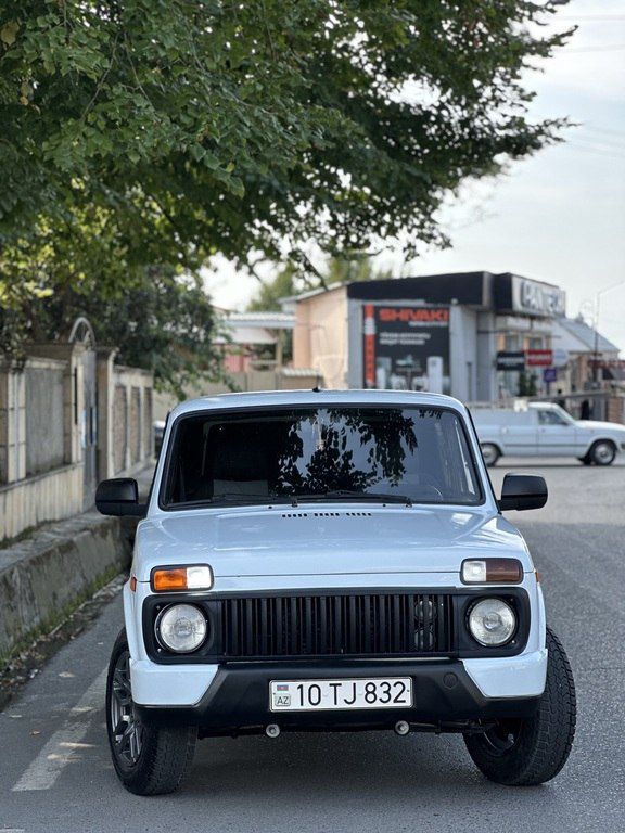 Lada (VAZ) Niva, 1.7 L, 2013 il, 280 000 km 10-TJ-832 — Avtomobillər, Bakı (4)