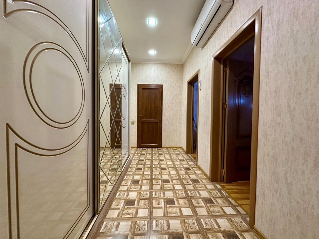 İcarəyə verilir 2 otaqlı yeni tikili 95 m² — Mənzil, Bakı (10)