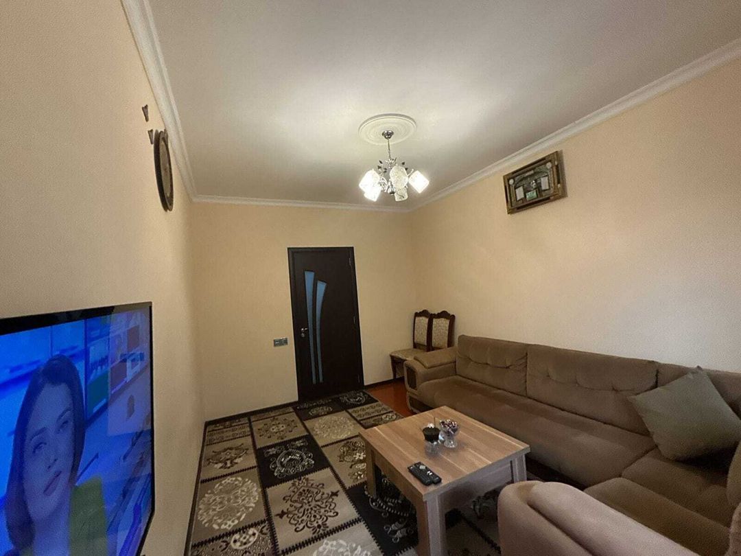Satılır 2 otaqlı köhnə tikili 70 m² — Mənzil, Bakı (2)
