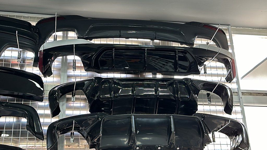 "BMW" diffuzorları — Ehtiyat hissələri və aksesuarlar, Bakı