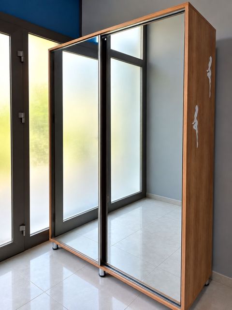 Pilates merkezinde istifade olunub. Yer tutdugu ucun satilir — Bakı