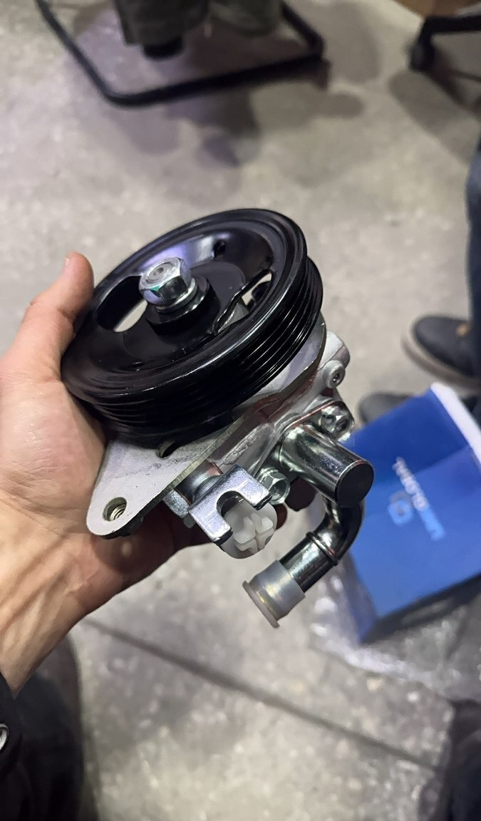 Hidrogücləndirici nasos Nissan Maxima A33 — Avto, Bakı (2)