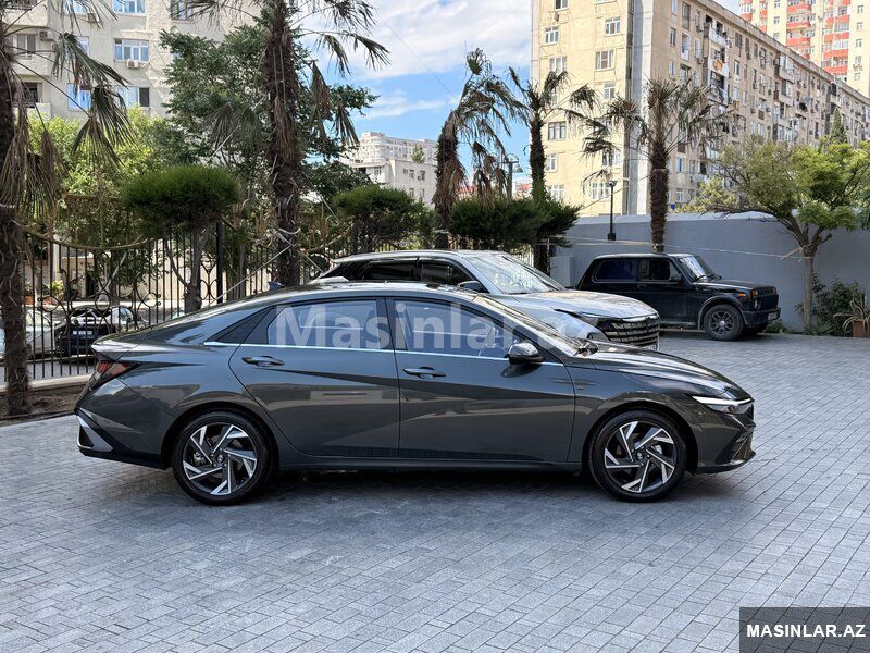 Hyundai Elantra, 2026 il 88-BT-294 — Minik avtomobili icarəsi, Bakı (4)