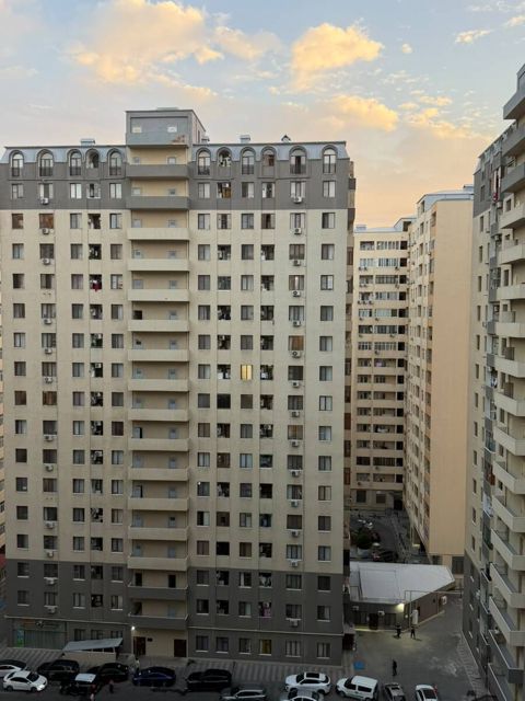 Satılır 3 otaqlı yeni tikili 70 m² — Bakı