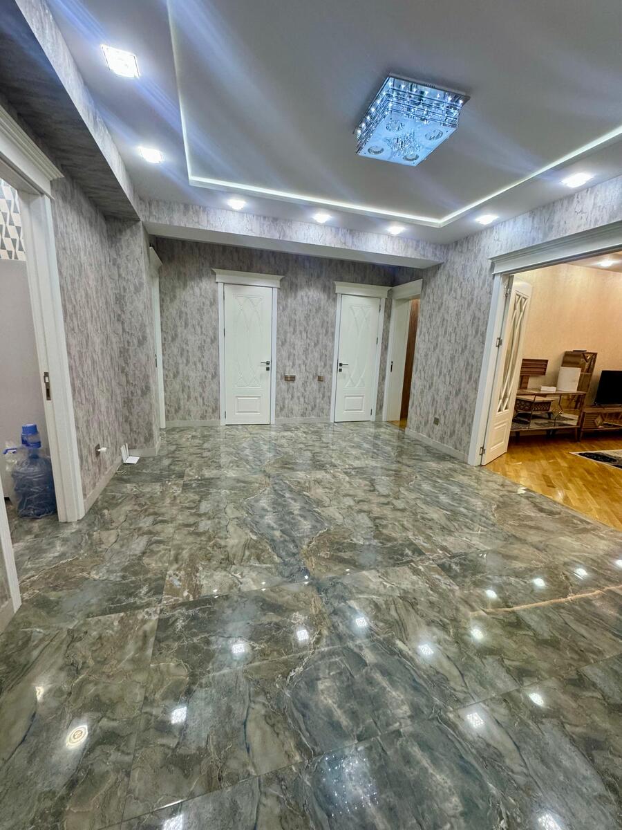 İcarəyə verilir 3 otaqlı yeni tikili 139 m² — Mənzil, Bakı (7)