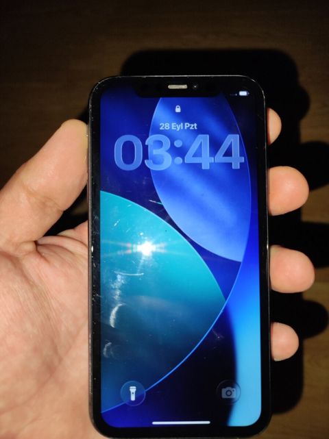 Apple iPhone 11 Black 128GB/4GB — Bakı