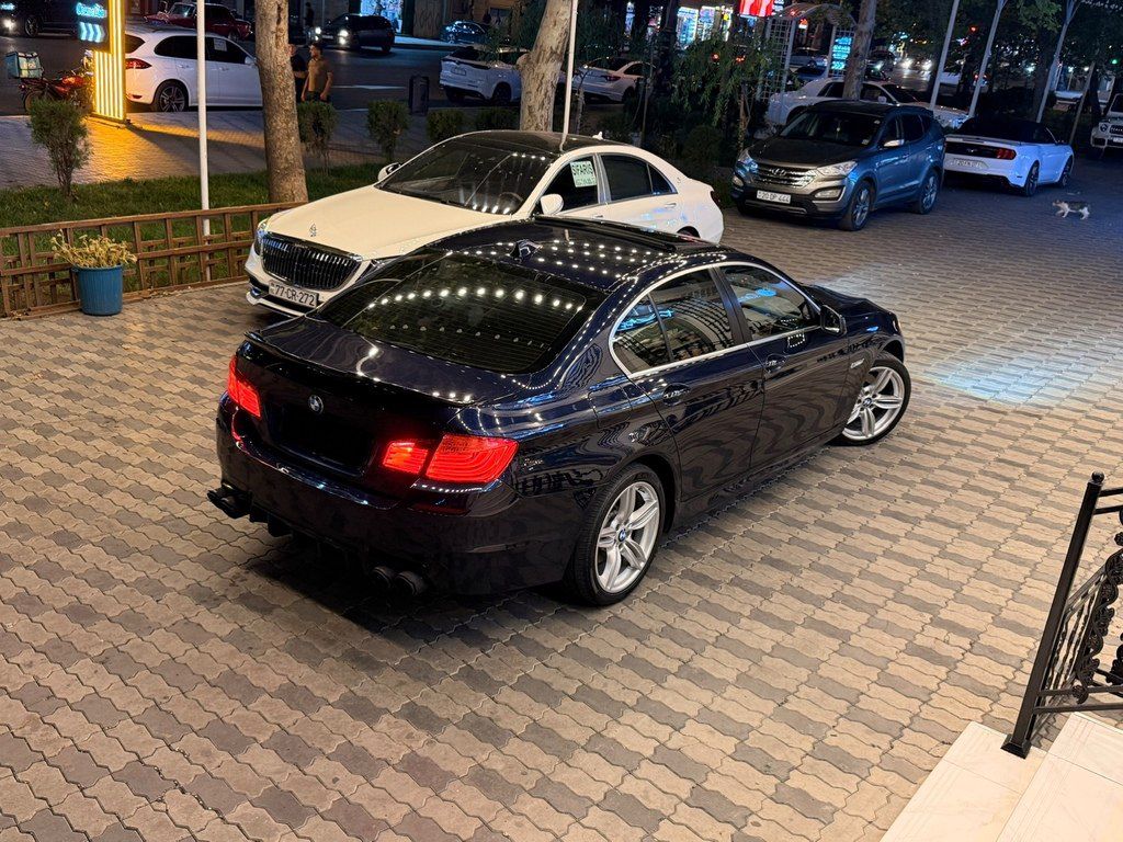 BMW 525, 2.0 L, 2011 il, 28 000 km — Avtomobillər, Bakı (3)
