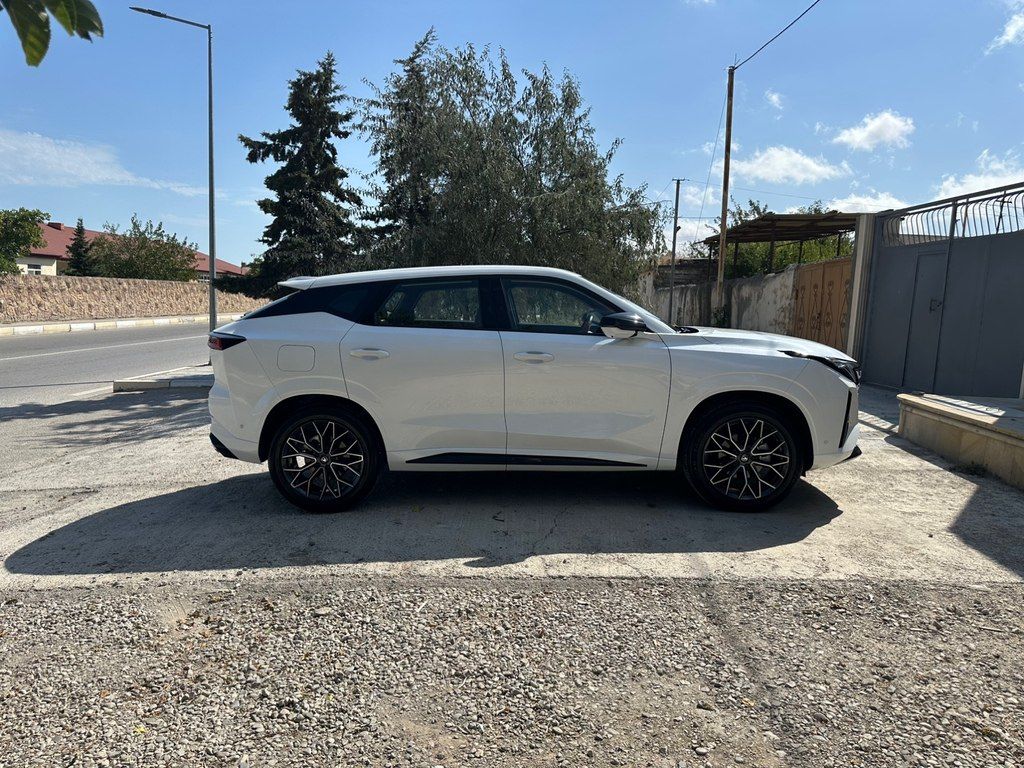 Changan Uni-Z, 1.5 L, 18.4 kWh, 2024 il, 17 000 km — Avtomobillər, Bakı (5)