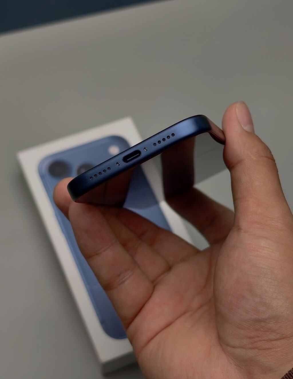 IPhone 17 Pro, 256 GB, Zəmanət, Simsiz şarj, Face ID — Apple iPhone, Digah (6)