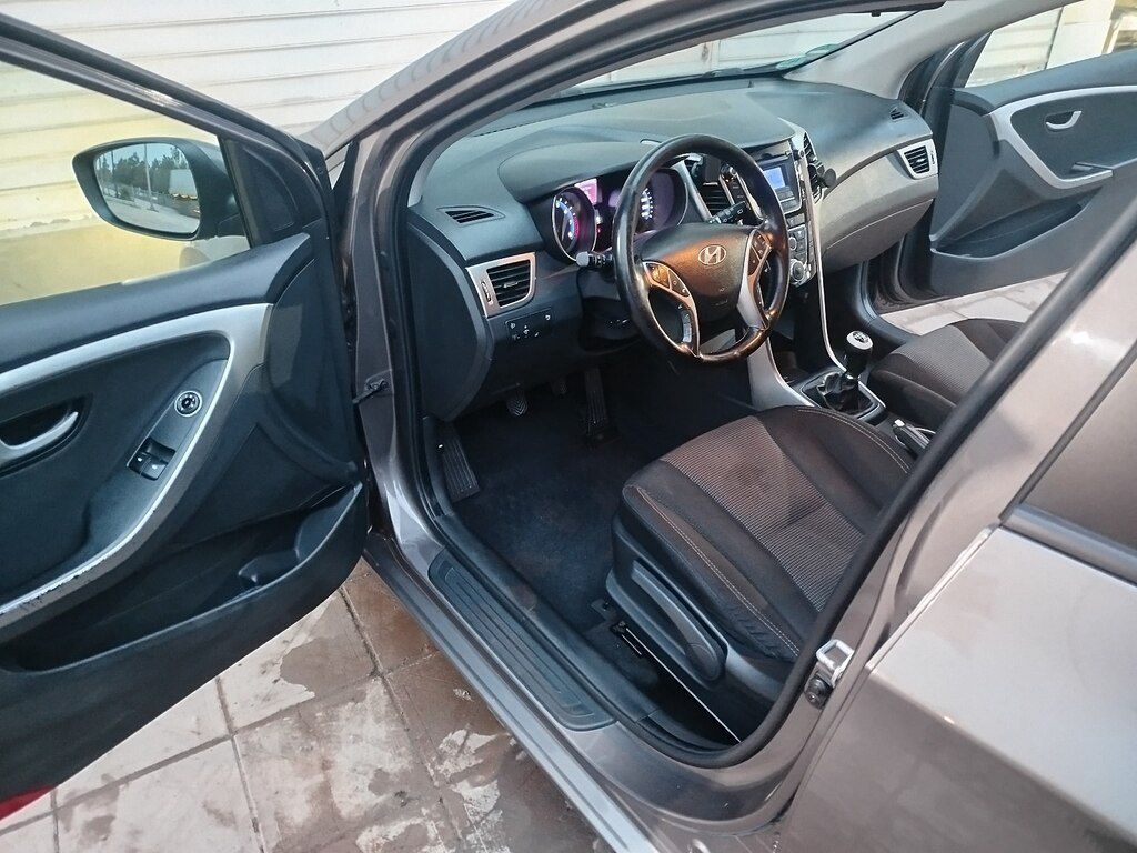 Hyundai i30, 1.4 L, 2014 il, 240 000 km — Avtomobillər, Şirvan (10)