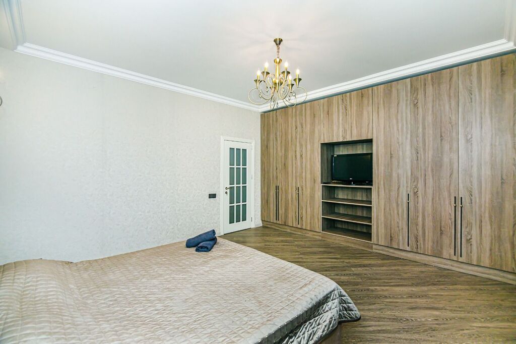Satılır 7 otaqlı yeni tikili 210 m² — Mənzil, Bakı (10)
