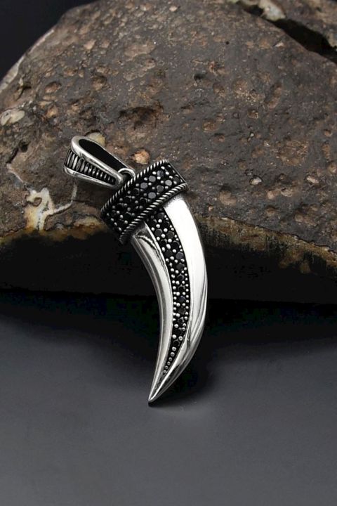 Kişi üçün gümüş kulon 1613 — Bakı