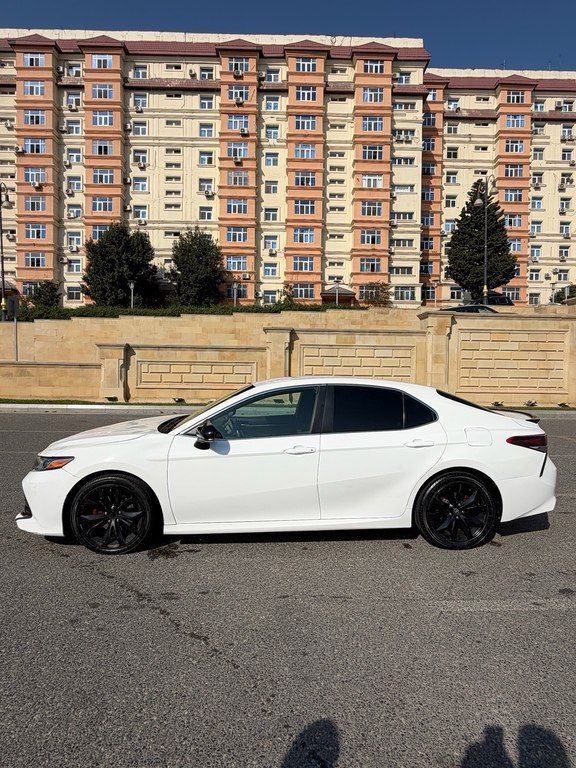 Toyota Camry, 2.5 L, 2018 il, 12 037 km — Avtomobillər, Bakı (4)