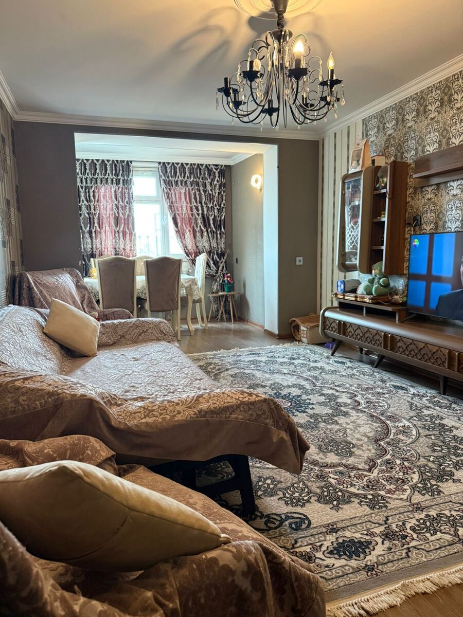 Satılır 3 otaqlı köhnə tikili 80 m² — Mənzil, Bakı