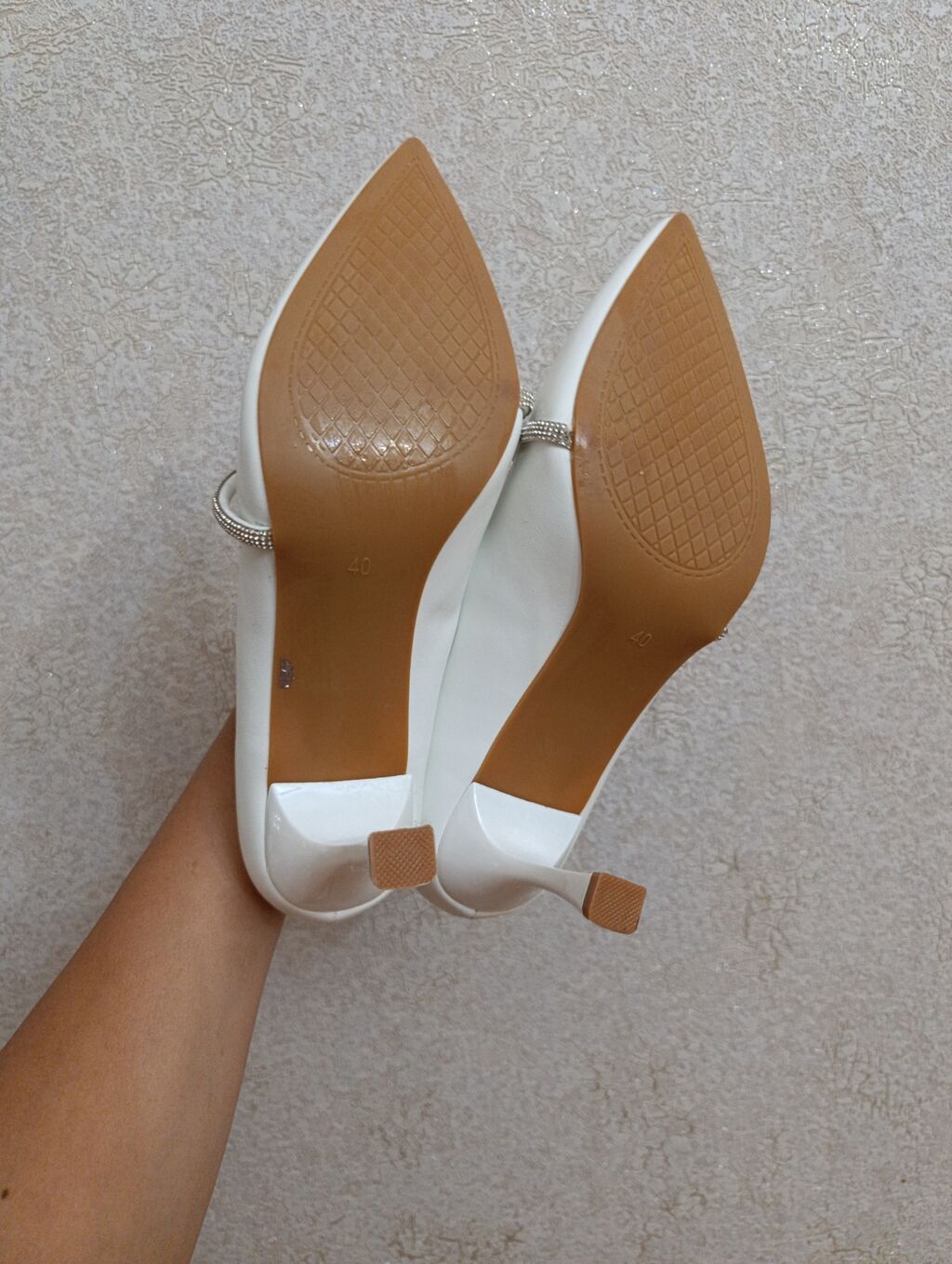 Ağ rəngli qadın gəlin/podium tərzli tuflilər - Brend: Comfy Brand — Tufl, Mehdiabad (2)