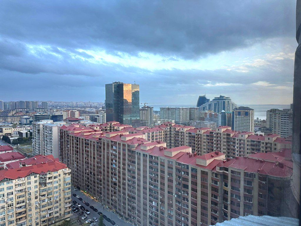 Satılır 4 otaqlı yeni tikili 191 m² — Mənzil, Bakı (8)