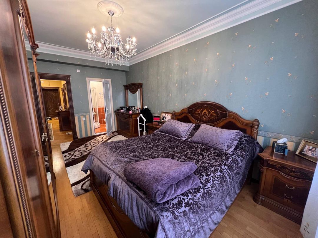 Satılır 4 otaqlı yeni tikili 185 m² — Mənzil, Bakı (5)