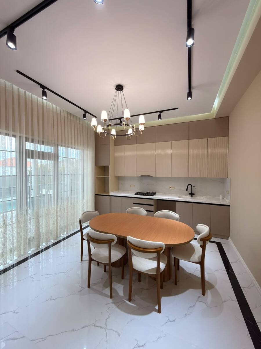 Satılır 4 otaqlı həyət evi/bağ evi 220 m² — Ev, villa, Bakı (12)