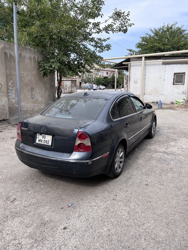 Volkswagen Passat, 1.8 L, 2004 il, 275 130 km 90-MN-092 — Avtomobillər, Bakı (5)