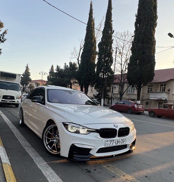BMW 330, 2.0 L, 2015 il, 198 000 km 77-UH-091 — Avtomobillər, Zaqatala (12)