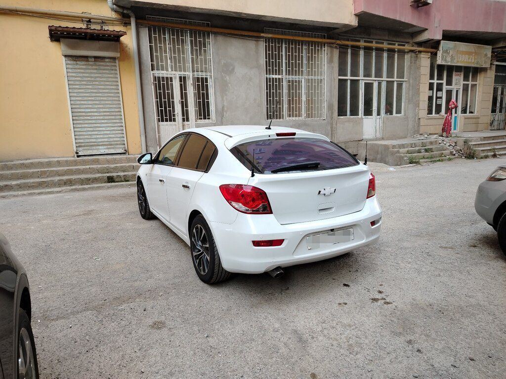 Chevrolet Cruze, 1.8 L, 2011 il, 313 000 km 77-FG-392 — Avtomobillər, Bakı (9)