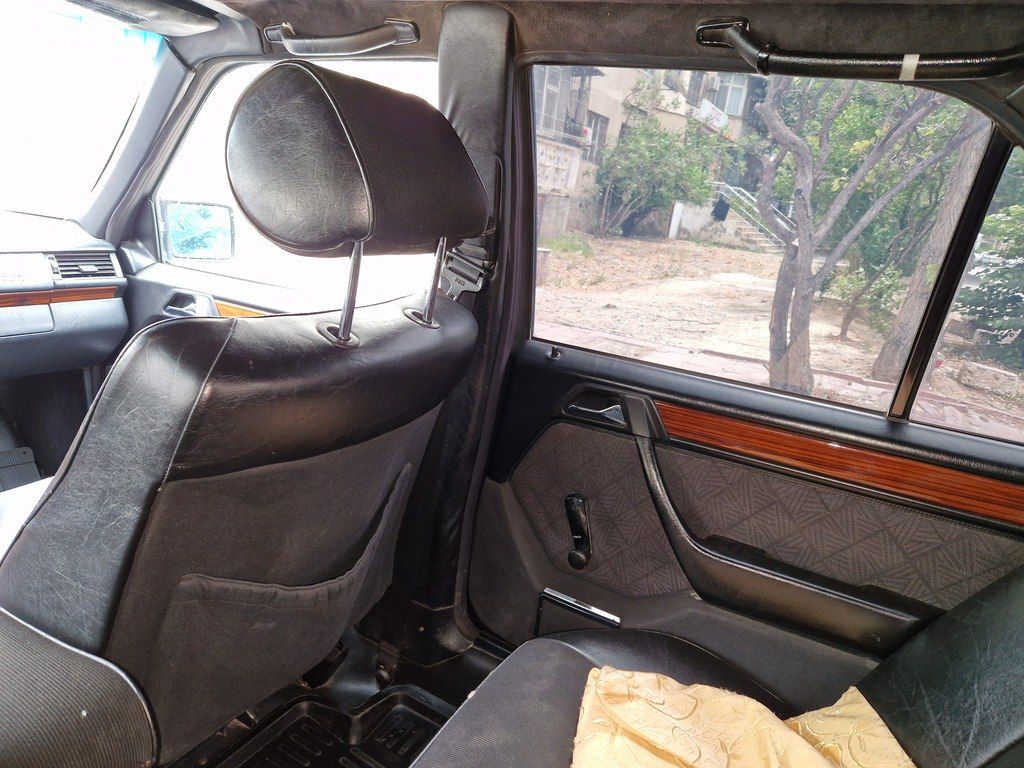 Mercedes 220 E, 2.2 L, 1995 il, 443 353 km 90-UF-130 — Avtomobillər, Bakı (4)