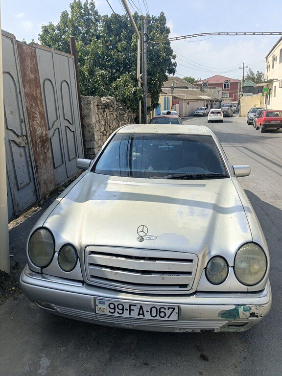Mercedes E 200, 2.0 L, 1998 il, 385 000 km 99-FA-067 — Avtomobillər, Bakı