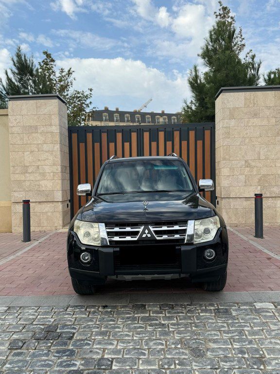 Mitsubishi Pajero, 3.0 L, 2007 il, 311 300 km — Avtomobillər, Bakı