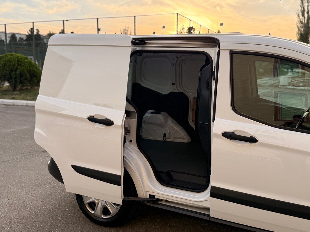 Ford Transit Courier, 1.5 L, 2018 il, 169 000 km — Avtomobillər, Bakı (9)