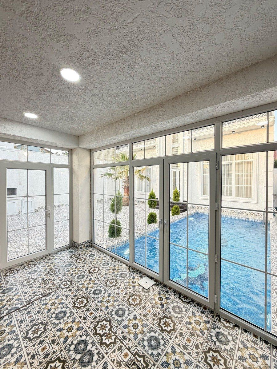 Satılır 4 otaqlı həyət evi/bağ evi 240 m² — Ev, villa, Bakı (10)