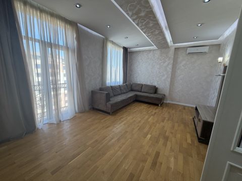 Satılır 3 otaqlı yeni tikili 128 m² — Bakı