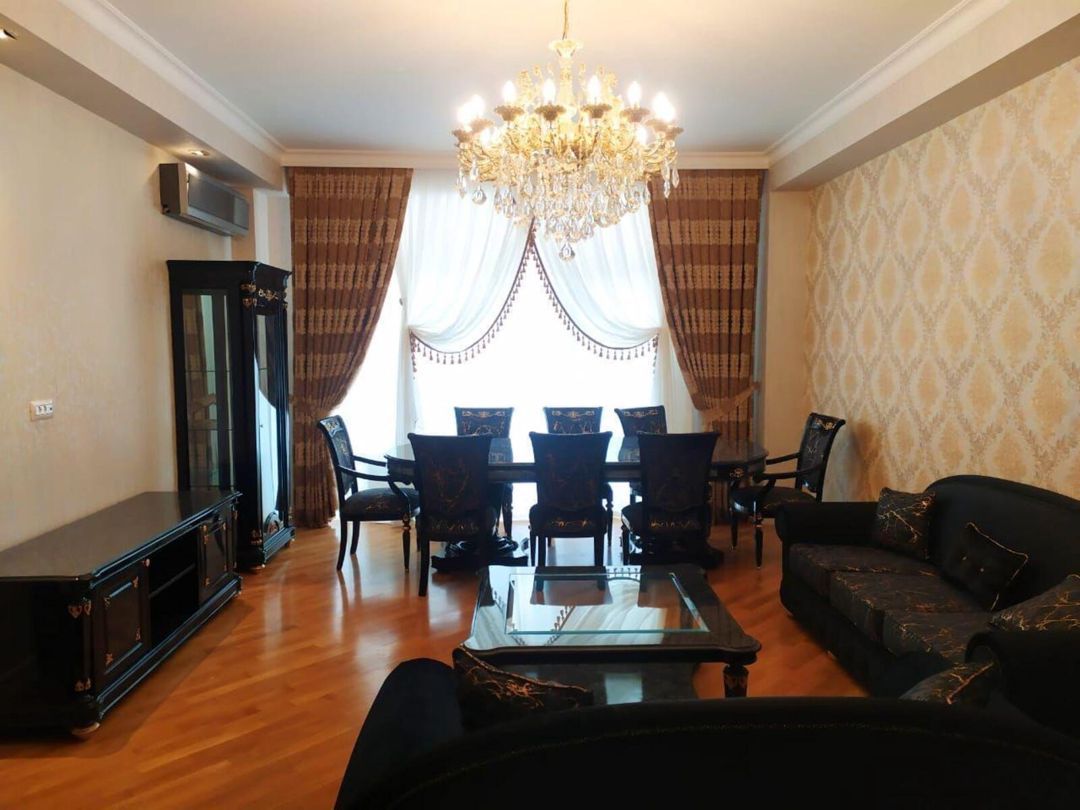 İcarəyə verilir 4 otaqlı yeni tikili 178 m² — Mənzil, Bakı