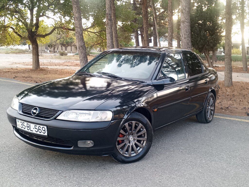 Opel Vectra, 1.6 L, 1997 il, 317 296 km 35-BL-569 — Avtomobillər, Sumqayıt (3)