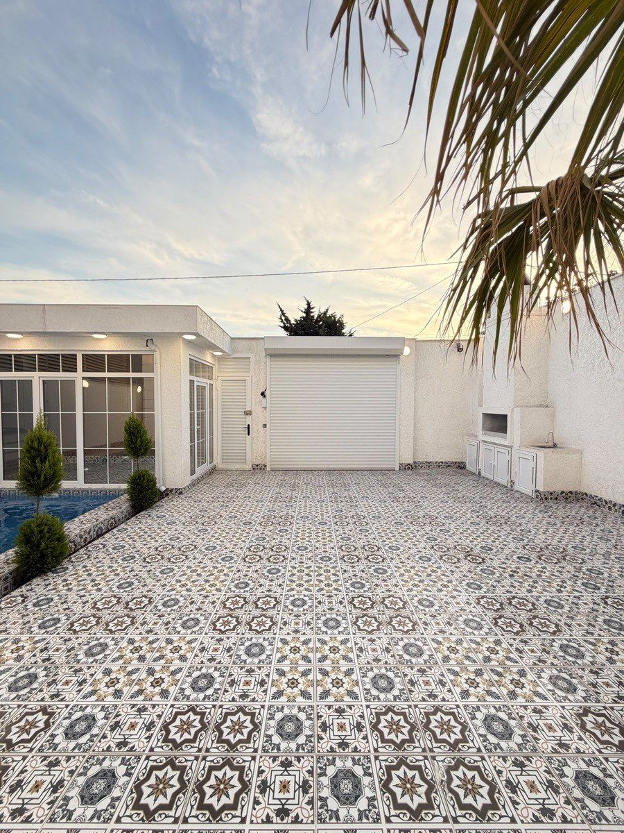 Satılır 4 otaqlı həyət evi/bağ evi 240 m² — Ev, villa, Bakı (9)