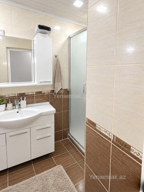 Satılır 3 otaqlı Bina evi menzil (Köhnə tikili), 60 m², Nəsimi rayonu — Mənzil, Bakı (12)