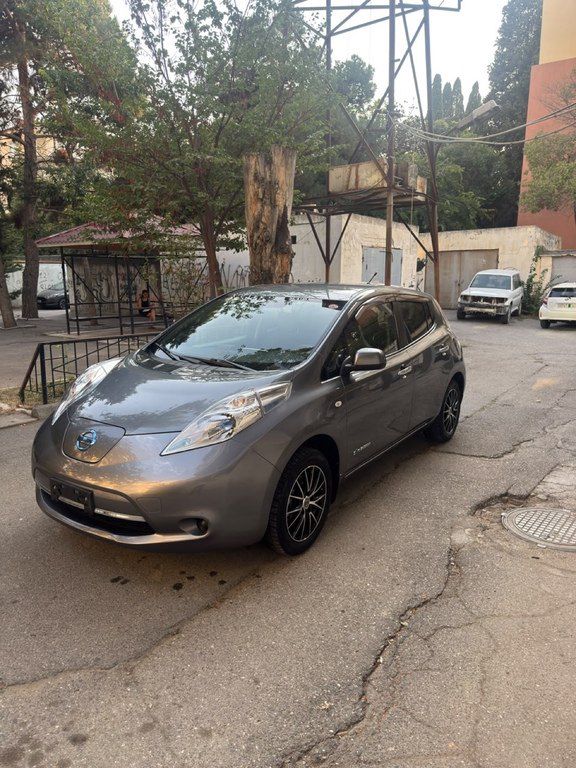 Nissan Leaf, 24 kWh, 2015 il, 39 500 km — Avtomobillər, Bakı (3)