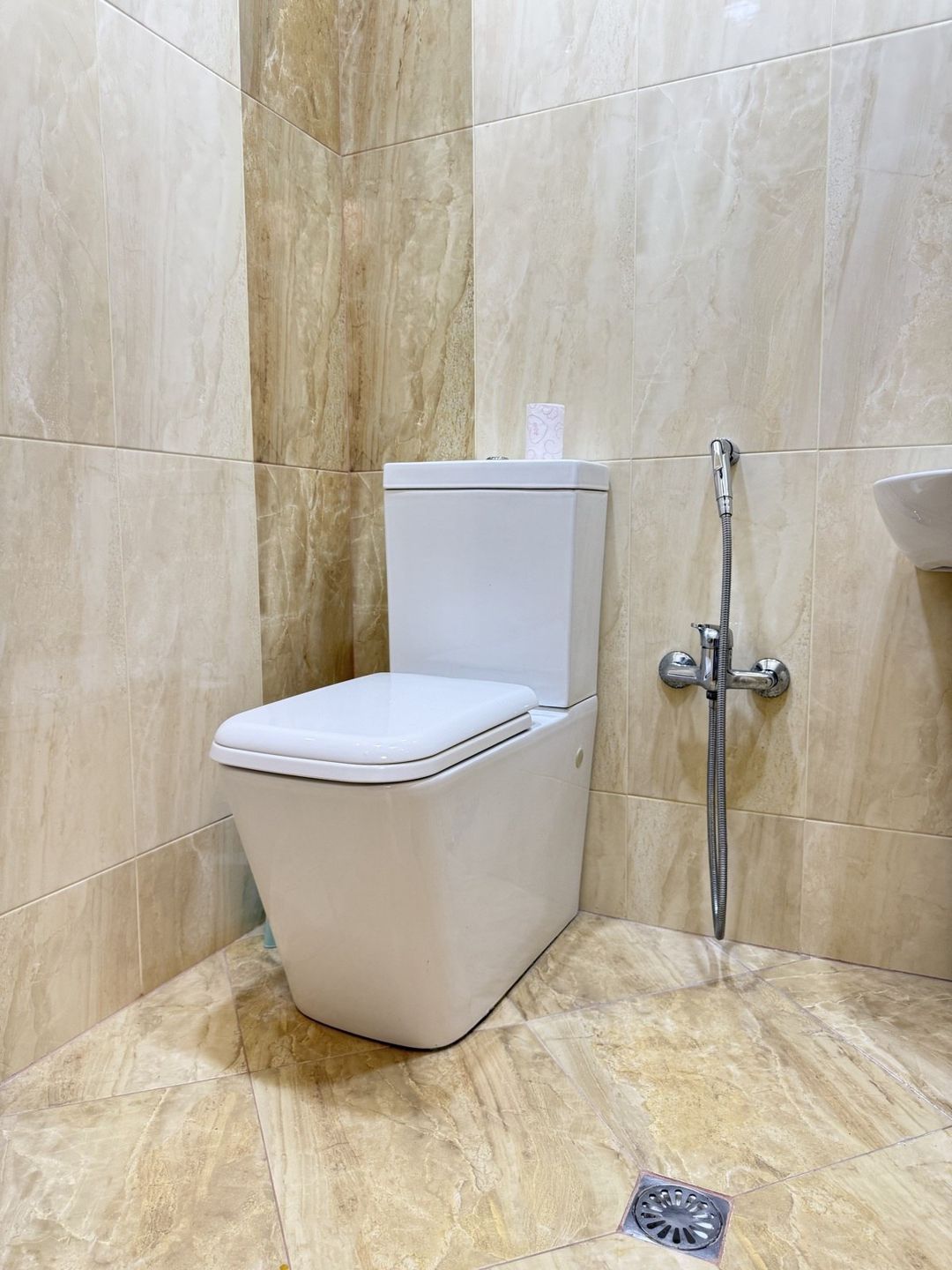 İcarəyə verilir 3 otaqlı yeni tikili 153 m² — Mənzil, Bakı (11)
