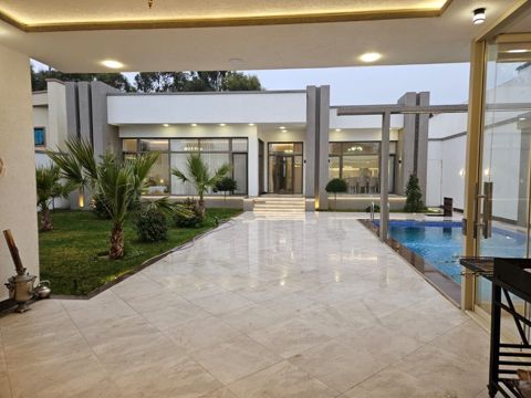 İcarəyə verilir 4 otaqlı həyət evi/bağ evi 220 m² — Bakı