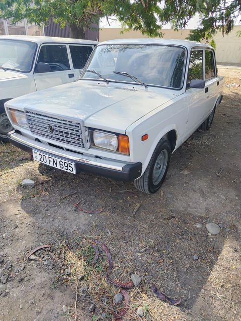 VAZ (Lada) 2107: 0.6 l 2005 il 89000 km Sedan — Gəncə