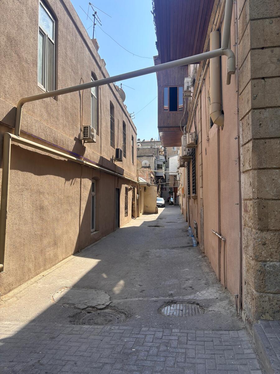 Satılır 2 otaqlı köhnə tikili 63 m² — Mənzil, Bakı (5)