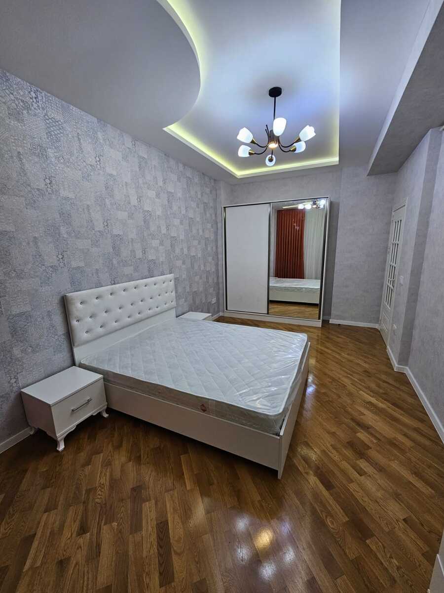 Satılır 2 otaqlı yeni tikili 75 m² — Mənzil, Bakı (7)