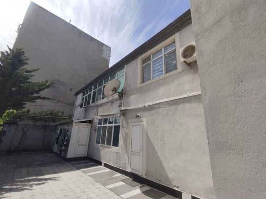 Həyət evi, M.Ə. Rəsulzadə qəs — Ev, villa, Bakı (3)